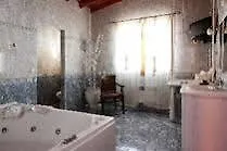 Hotel Alia Palace &